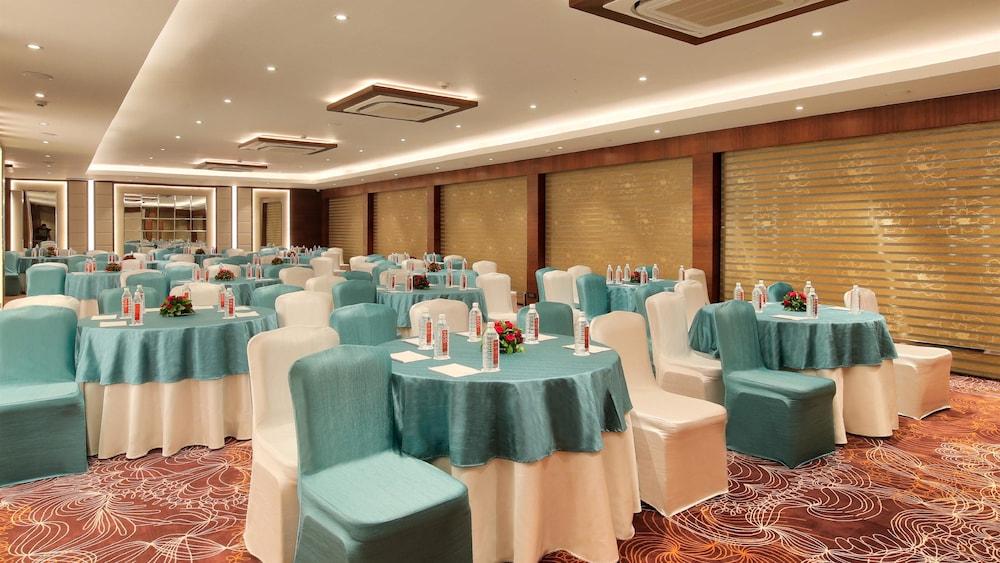 Golden Tulip Essential Hotel Jaipur