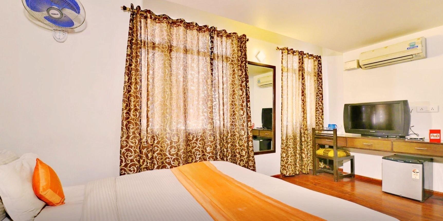 Rnb Center 3* Jaipur