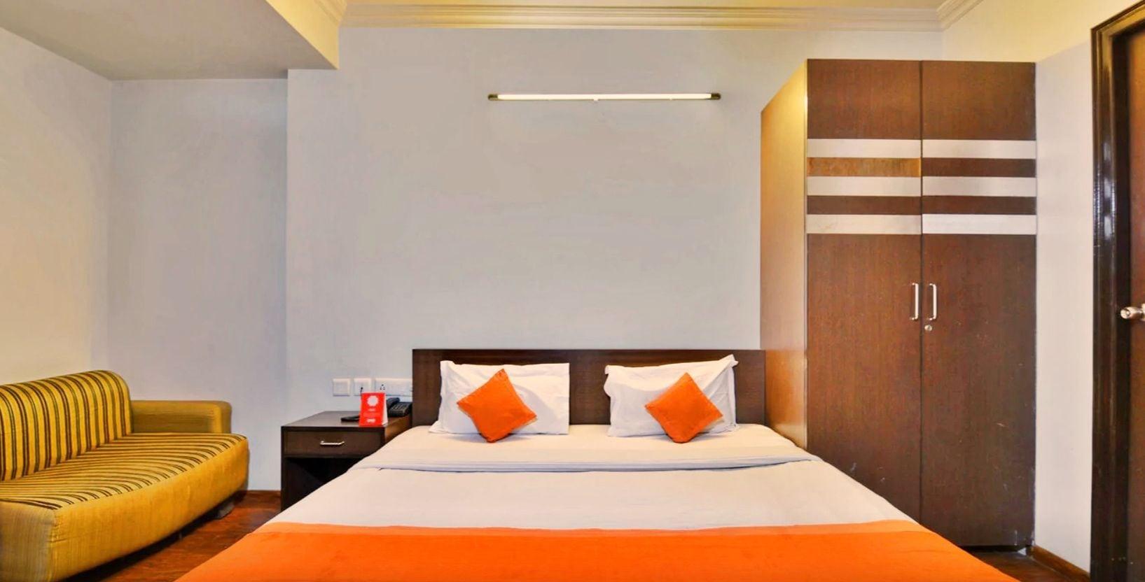 Hotel Rnb Center Jaipur