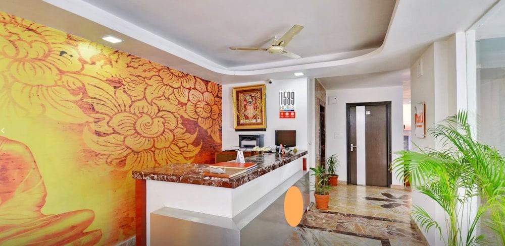 Rnb Center 3* Jaipur
