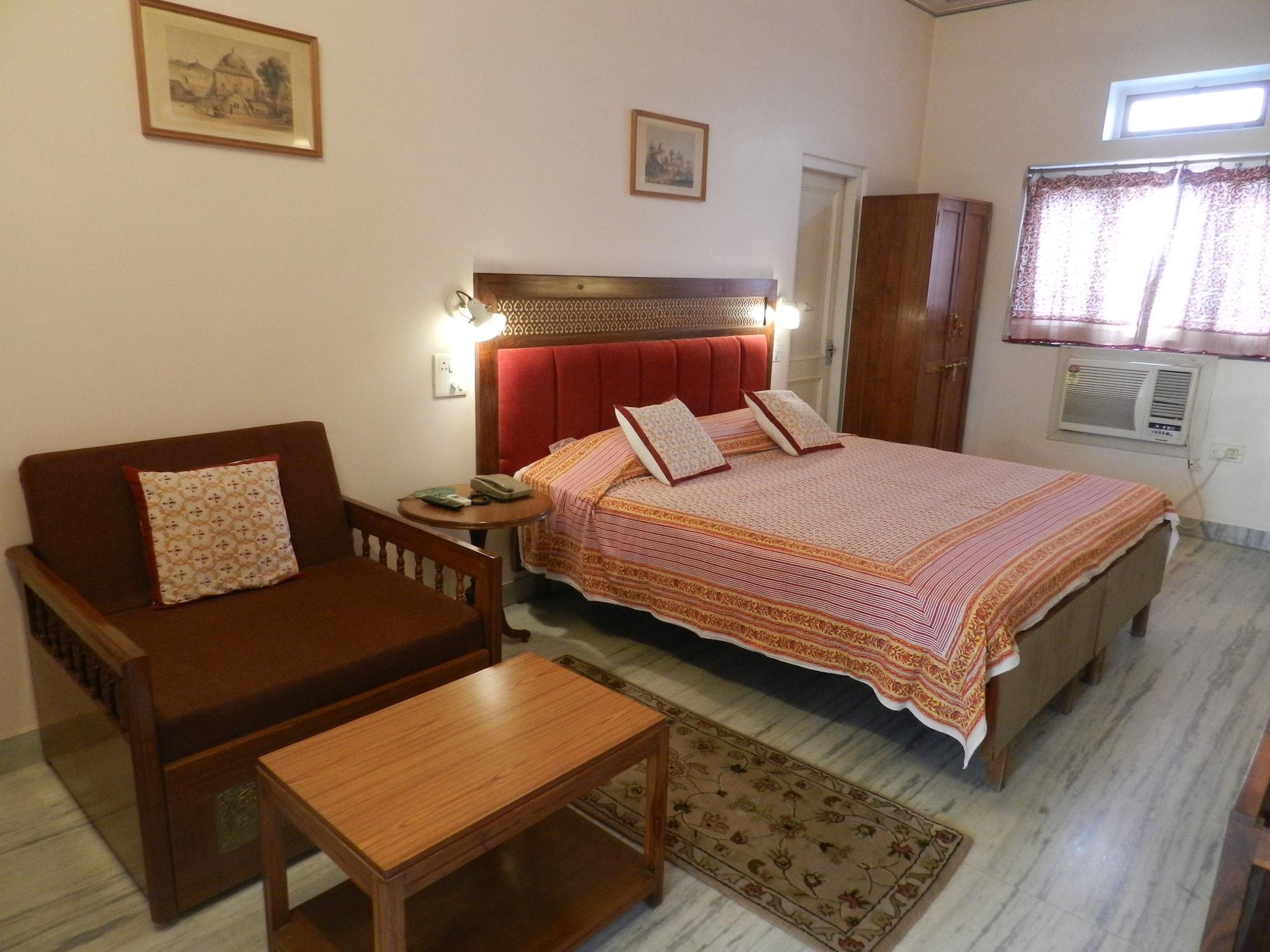 Hotel Tara Niwas Jaipur