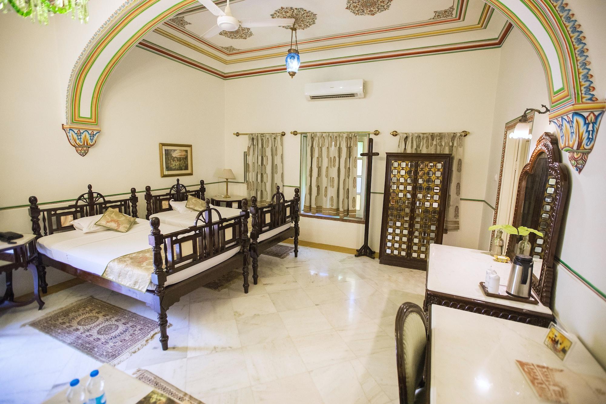 Alsisar Haveli - Heritage Hotel 4*