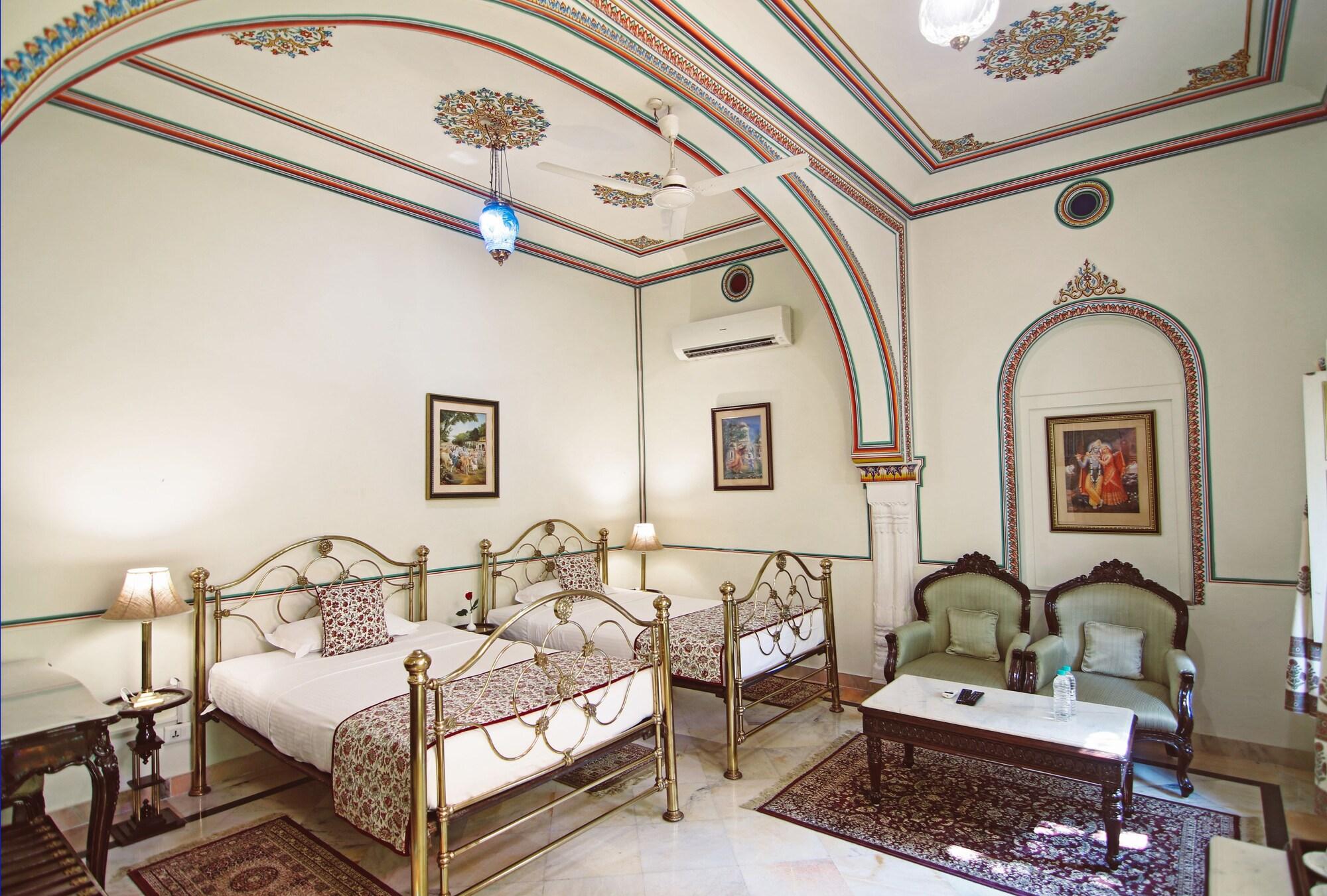 Alsisar Haveli - Heritage