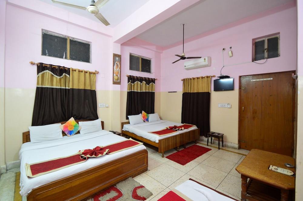 Super Oyo Flagship 72253 Jai Maa Palace 2*