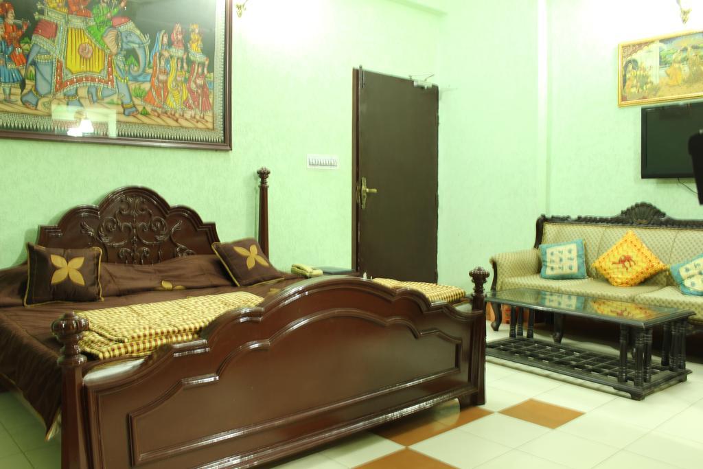 Resort Oyo 15214 Mahal Rajwada 3*