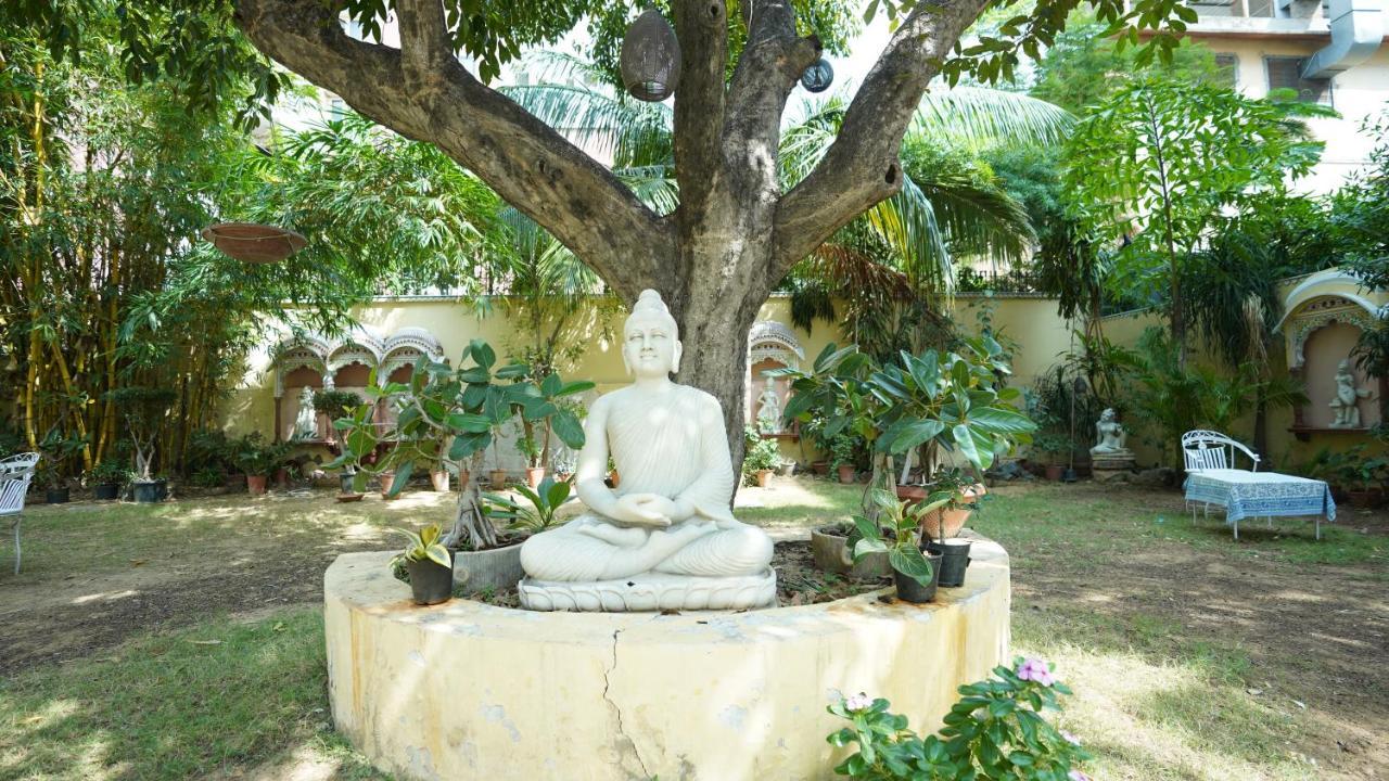 Hotel Anuraag