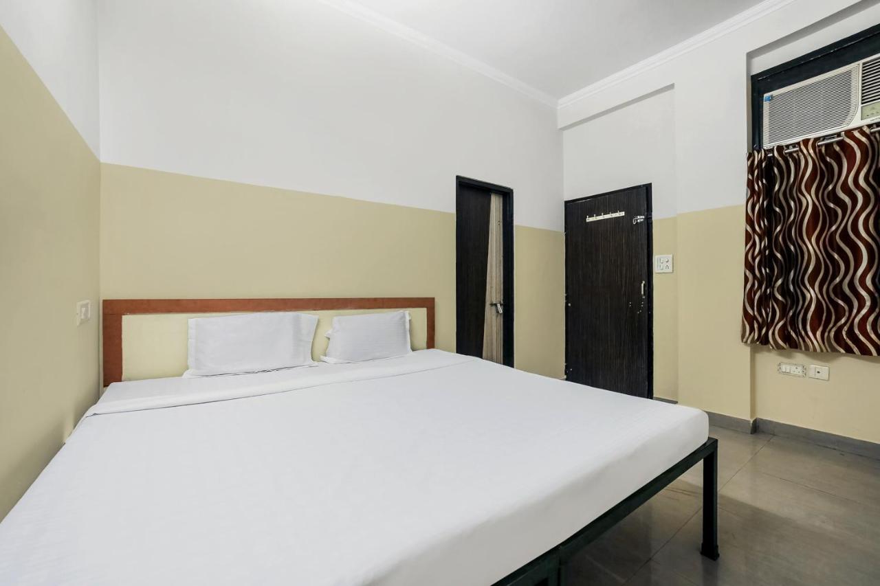 Hotel Oyo 44365 Sunshine Jaipur