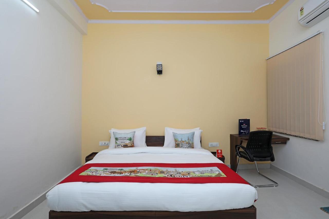 Collection O 10603 Mahima Palace 3*