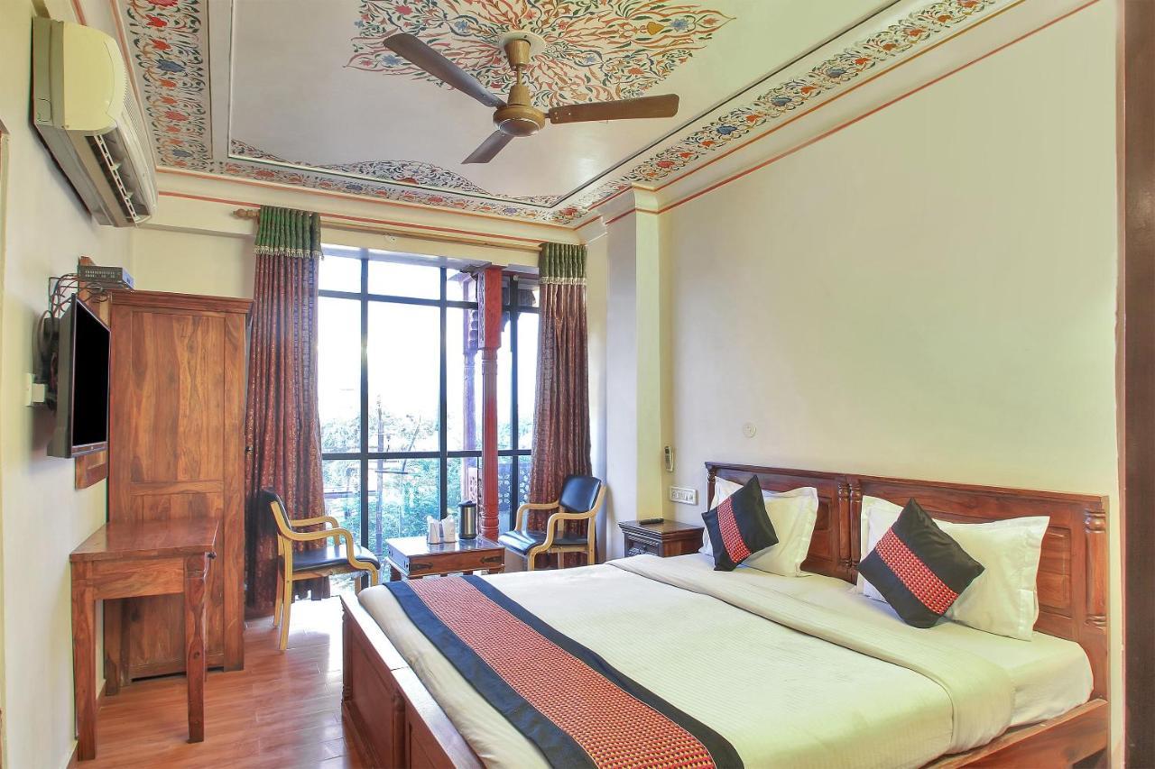 Oyo 2105 Royal Sheraton