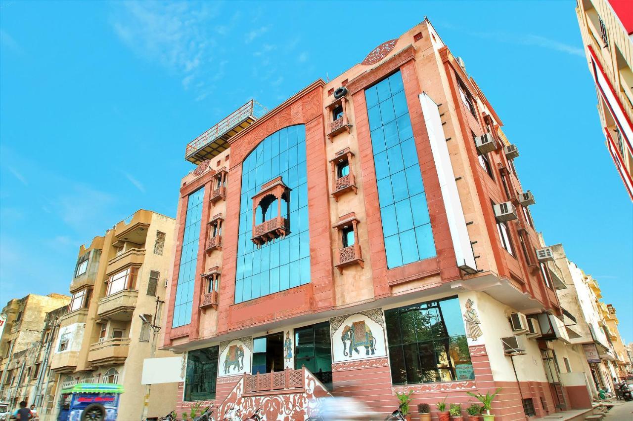 Oyo 2105 Royal Sheraton Hotel Jaipur