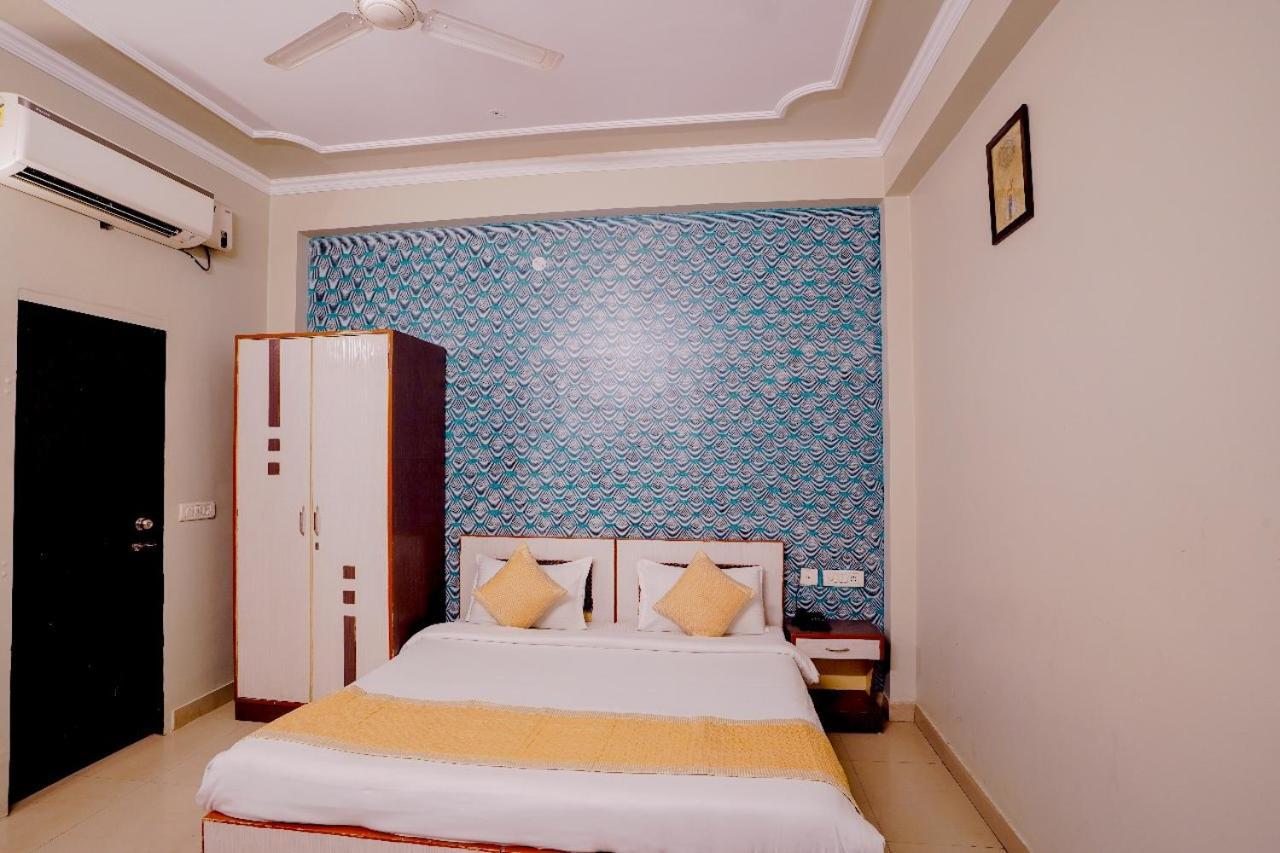 Royal Park 3* Jaipur