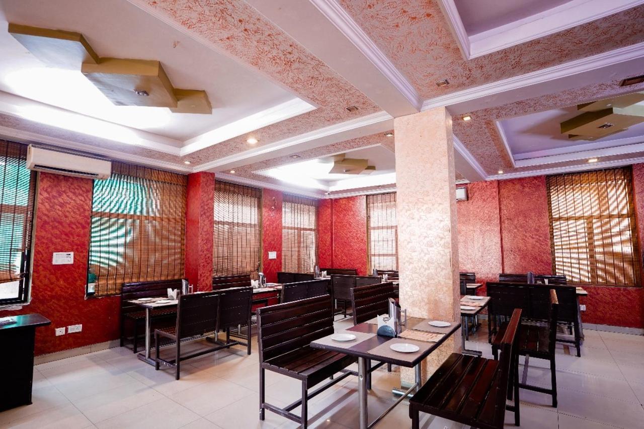 Royal Park Hotel