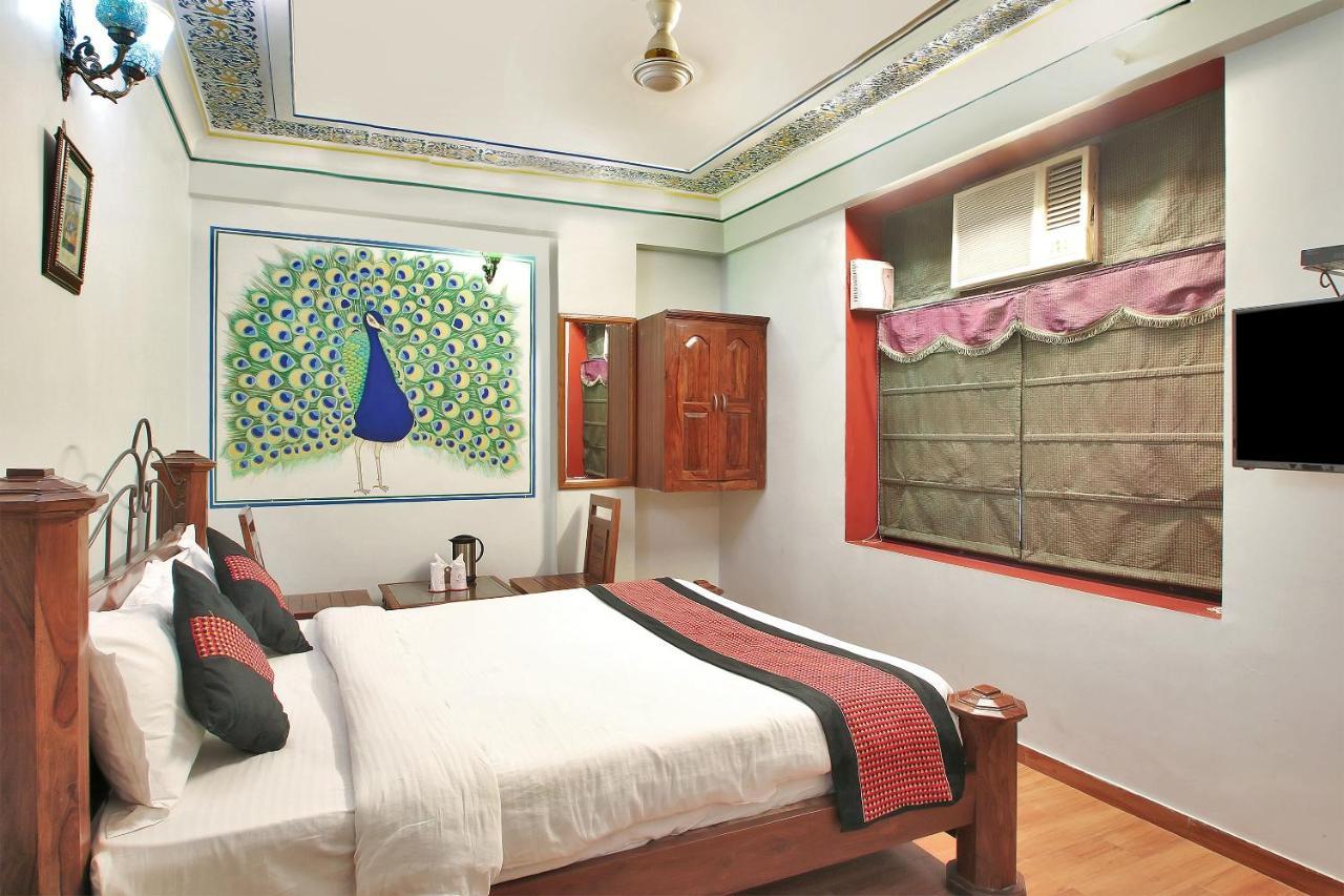 Hotel Oyo 2105 Royal Sheraton Jaipur