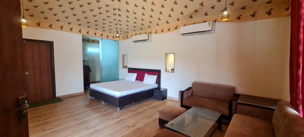The Rustic Villa, A With Luxuries Amenities And Exotic Nature *