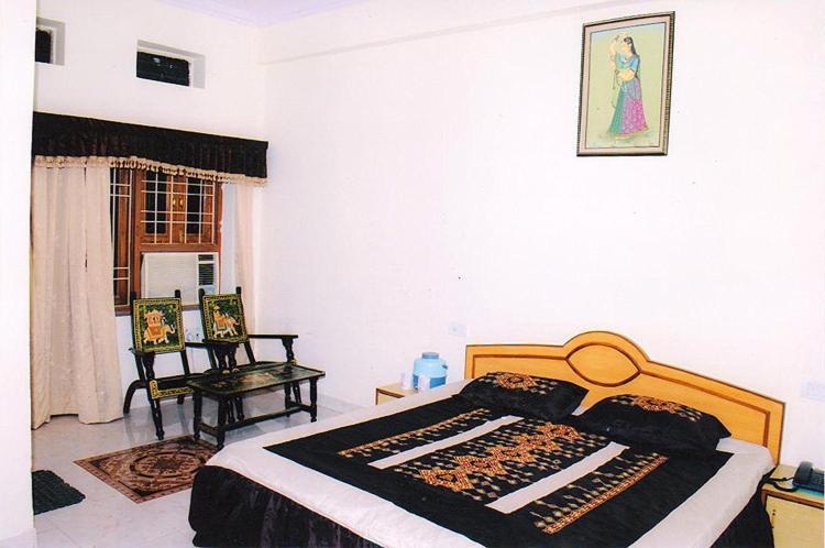 Konark Hotel