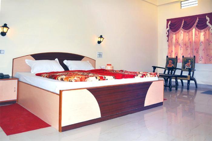 Hotel Konark 2*