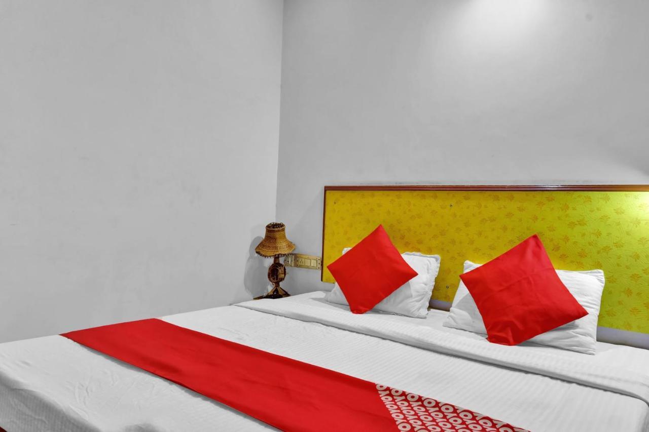 Oyo 82292 Airport Sky Hotel