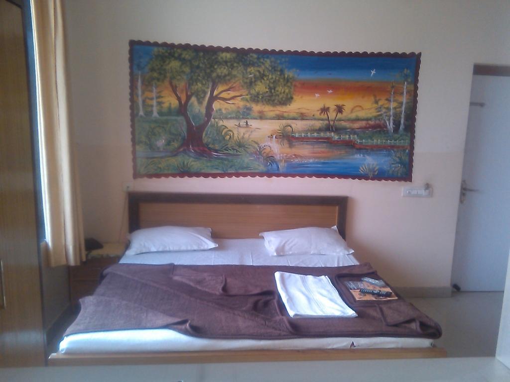 Collection O Mansagar Jaipur