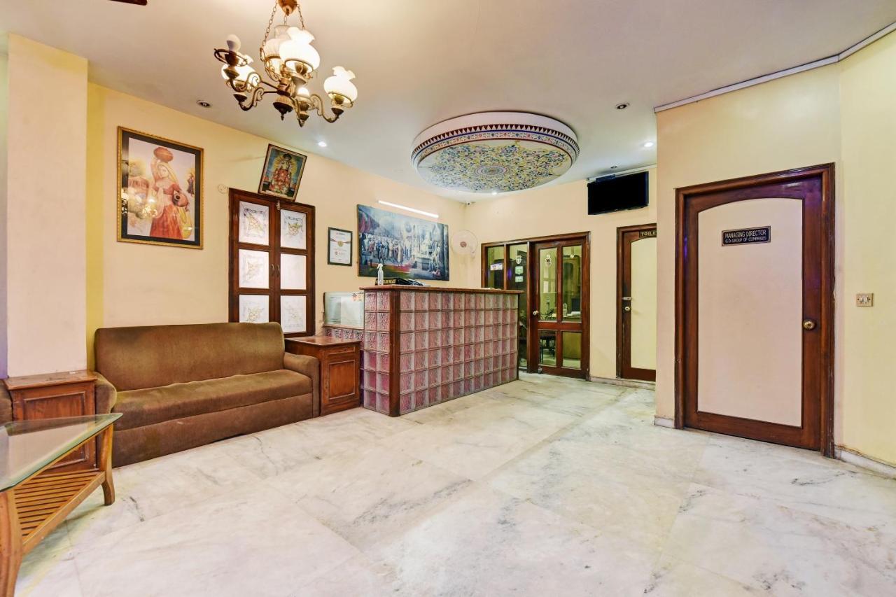 Capital O 84122 Trilok Palace Hotel