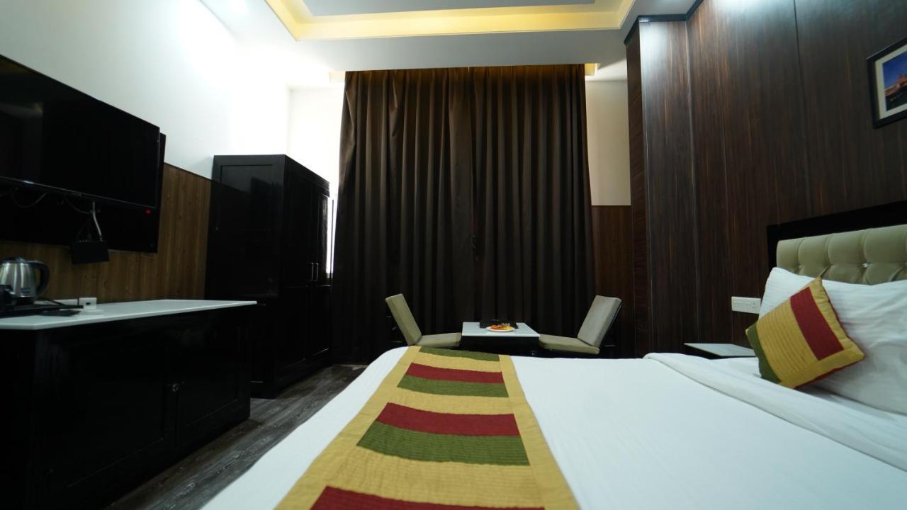 Hotel The Trade International