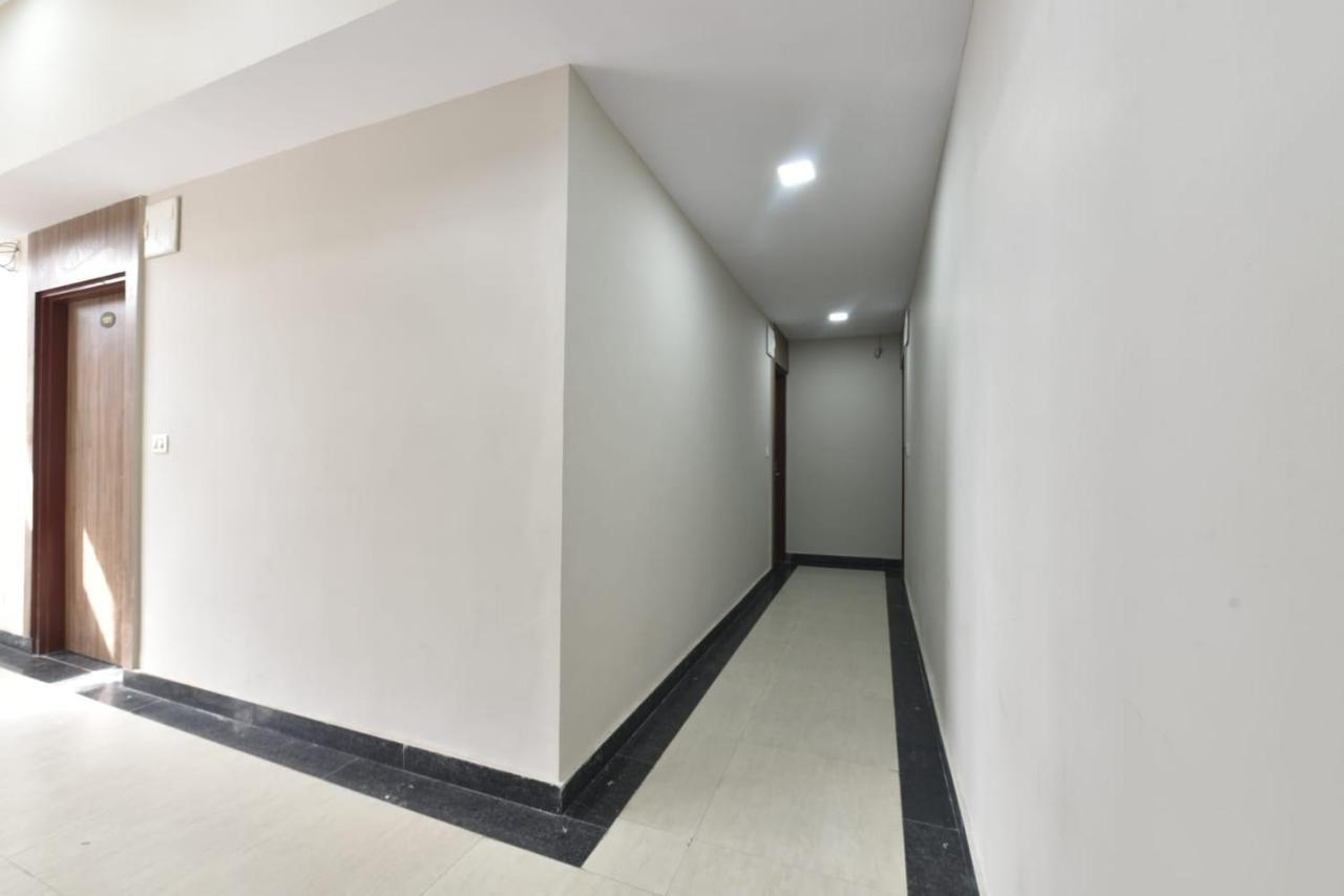 Crown Plaza Hotel