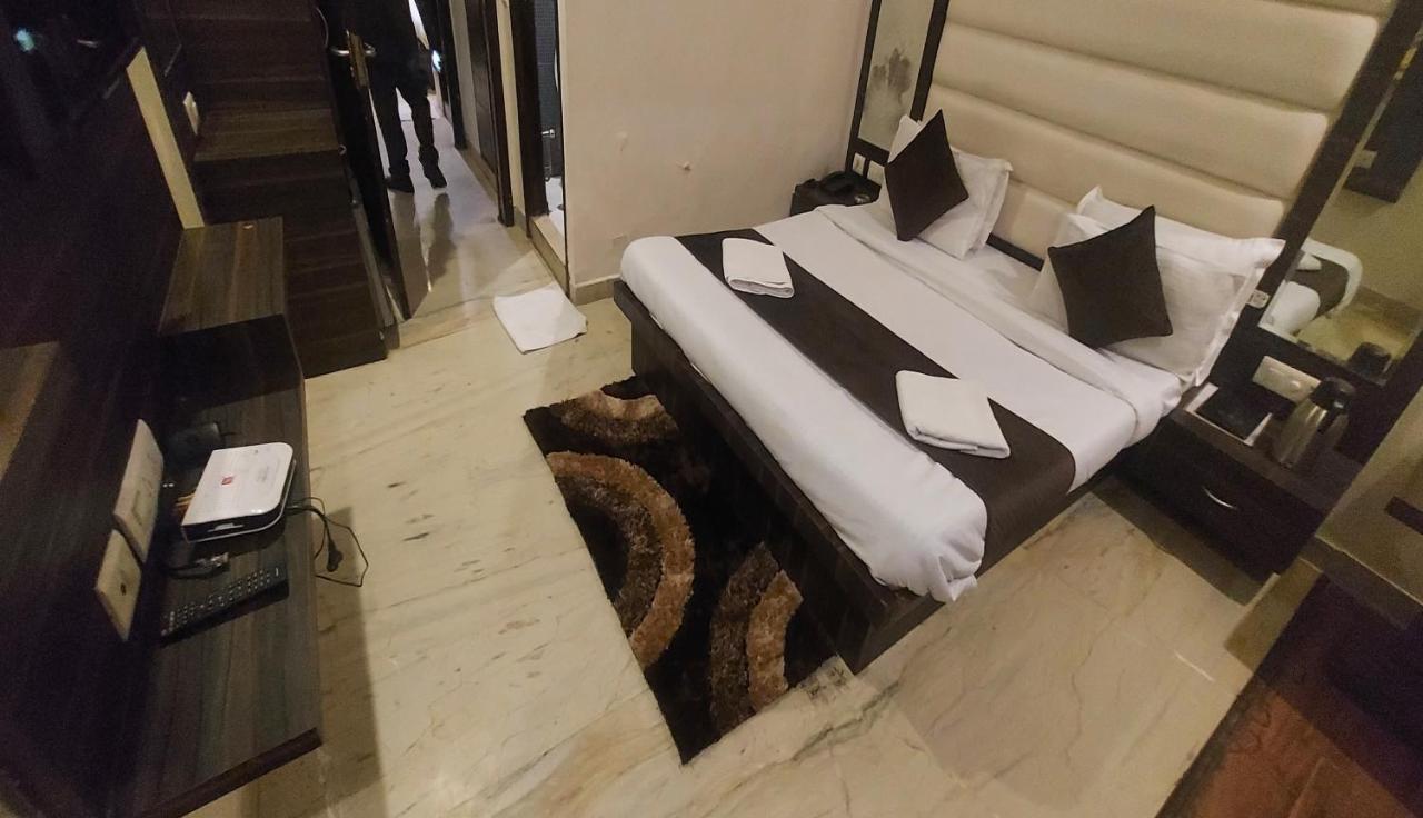 Goyal Palace Hotel 3*