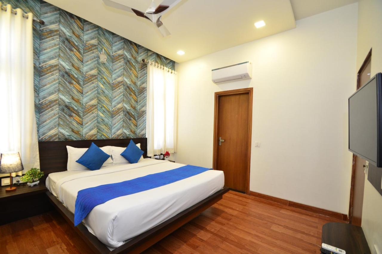 Hotel Sapphire World 3*