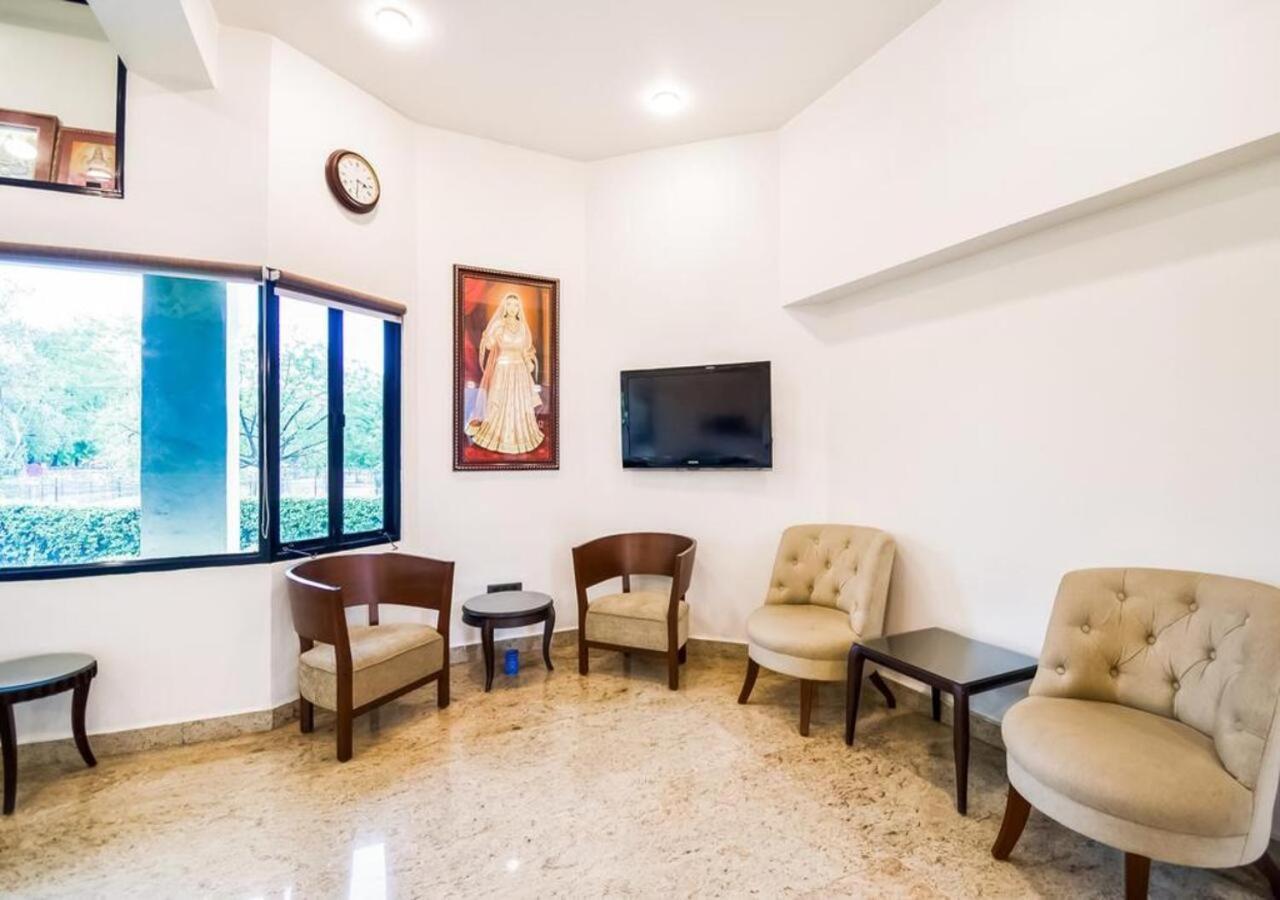 Shikha Centre Hotel