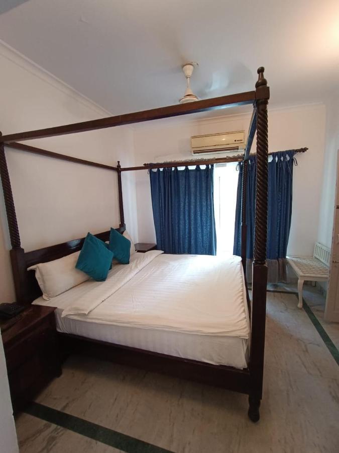 Guest house Chirmi Palace *