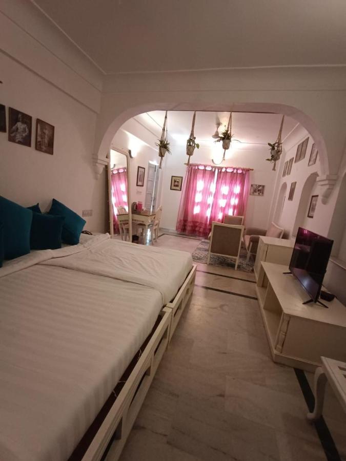 Chirmi Palace Guest house Jaipur