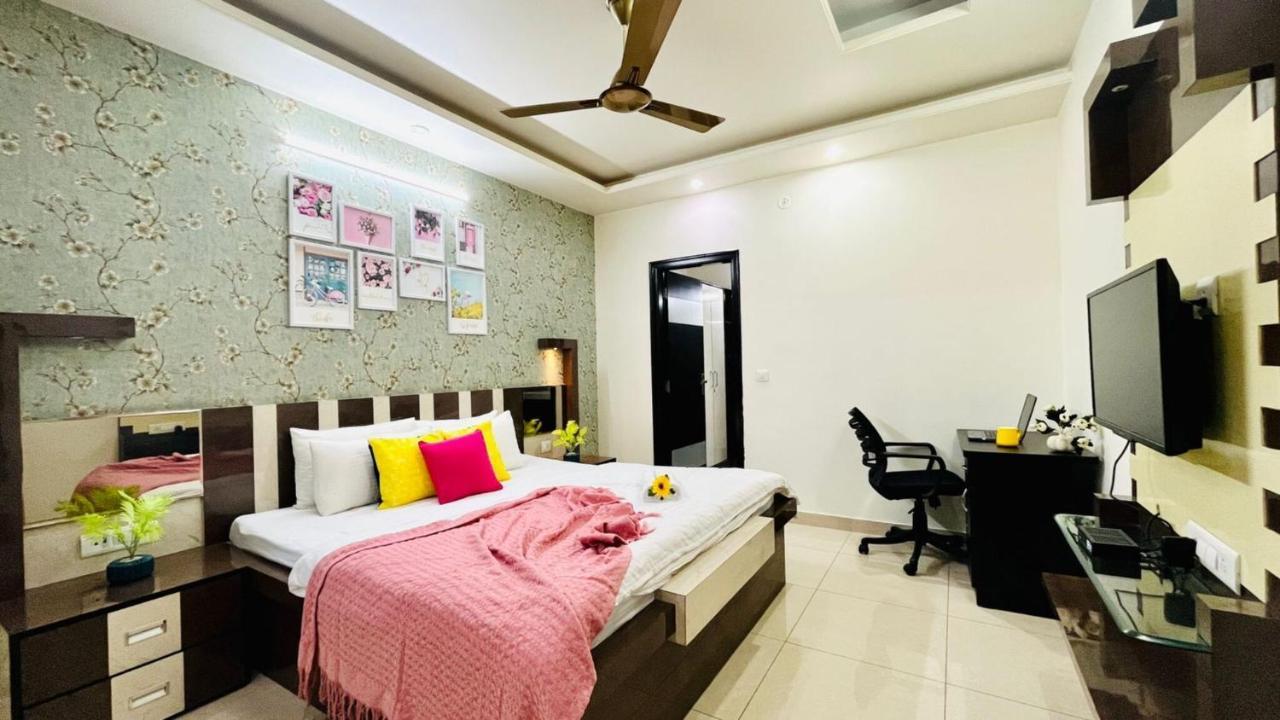 Apartment Bluo 2bhk - Balcony, Terrace Garden, Parking, Lift *