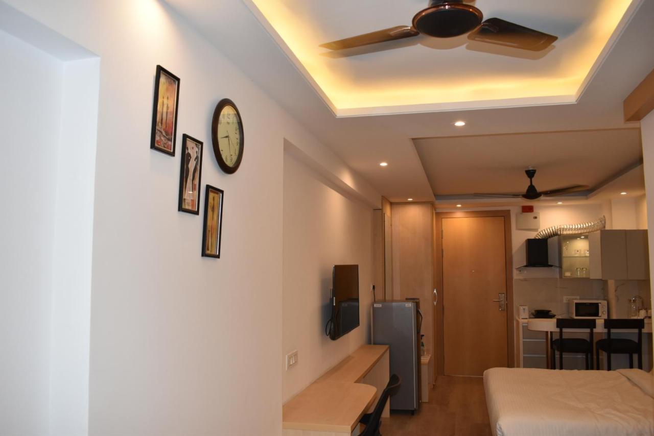 Hotel Studio By Bth 3*
