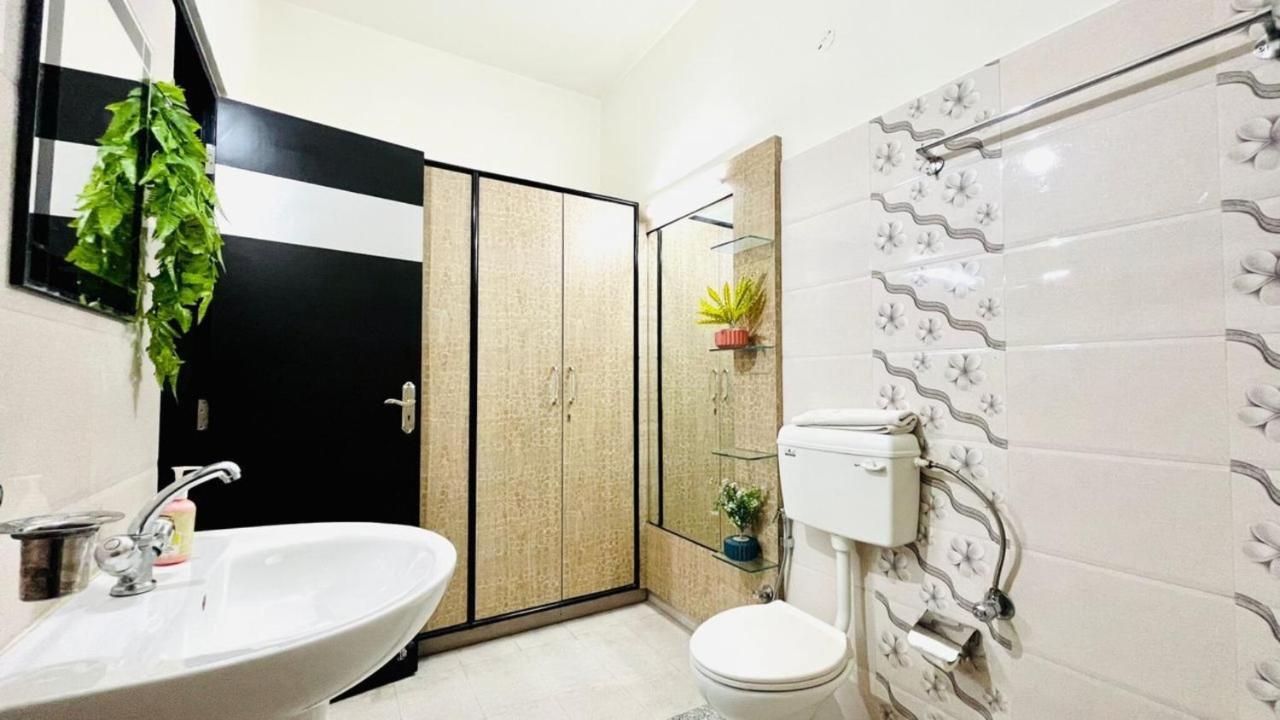 Bluo 2bhk - Balcony, Terrace Garden, Parking, Lift Apartment *