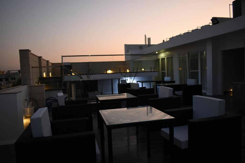 Grande Azure Hotel 3*