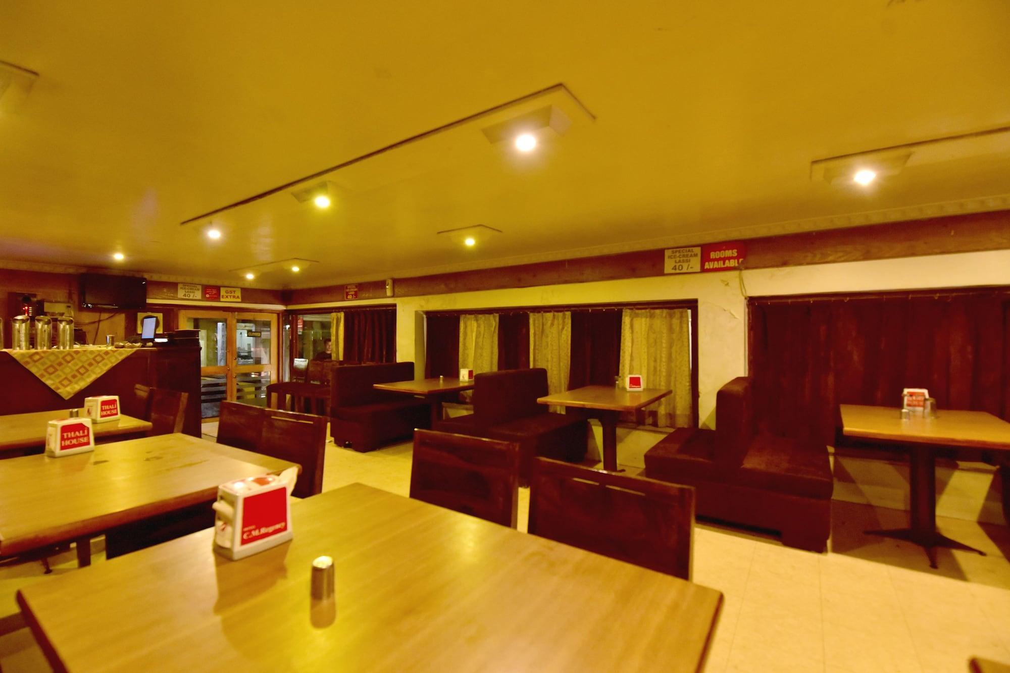 Oyo 22915 C M Regency Hotel Jaipur