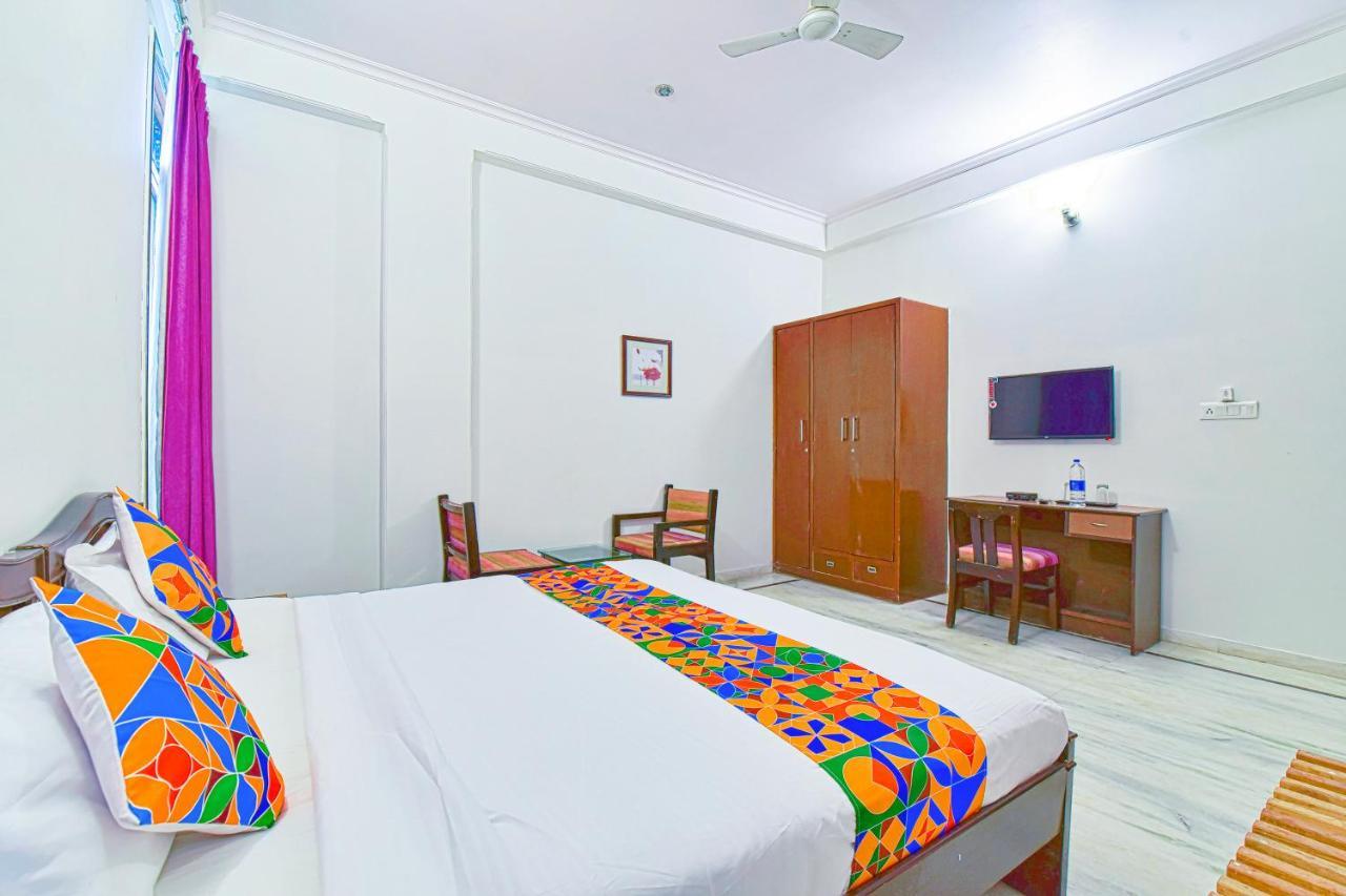 Fabhotel Gitanjali 3*