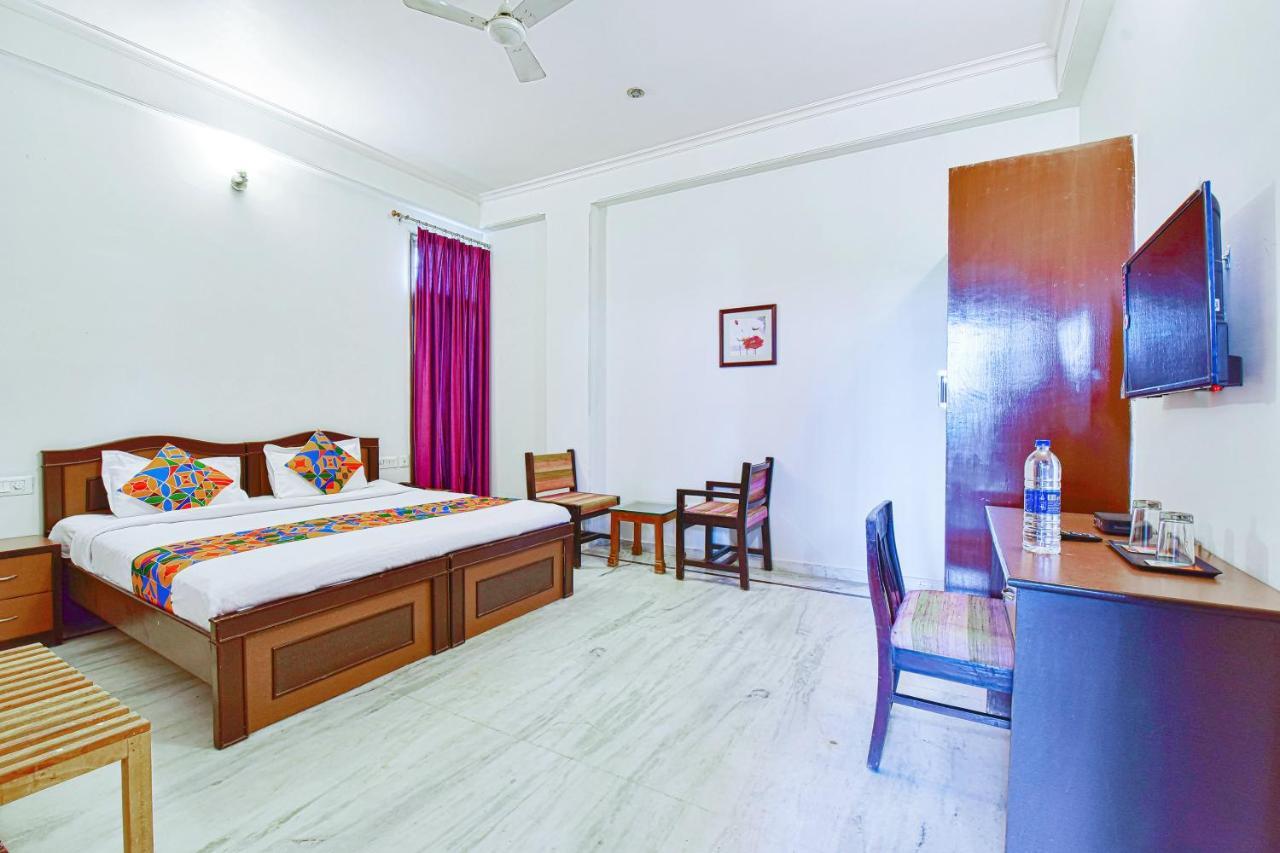 Fabhotel Gitanjali