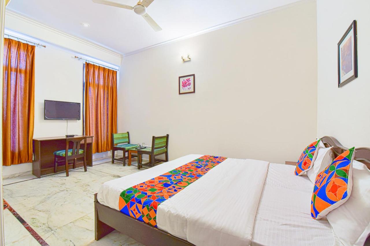 Hotel Fabhotel Gitanjali 3*