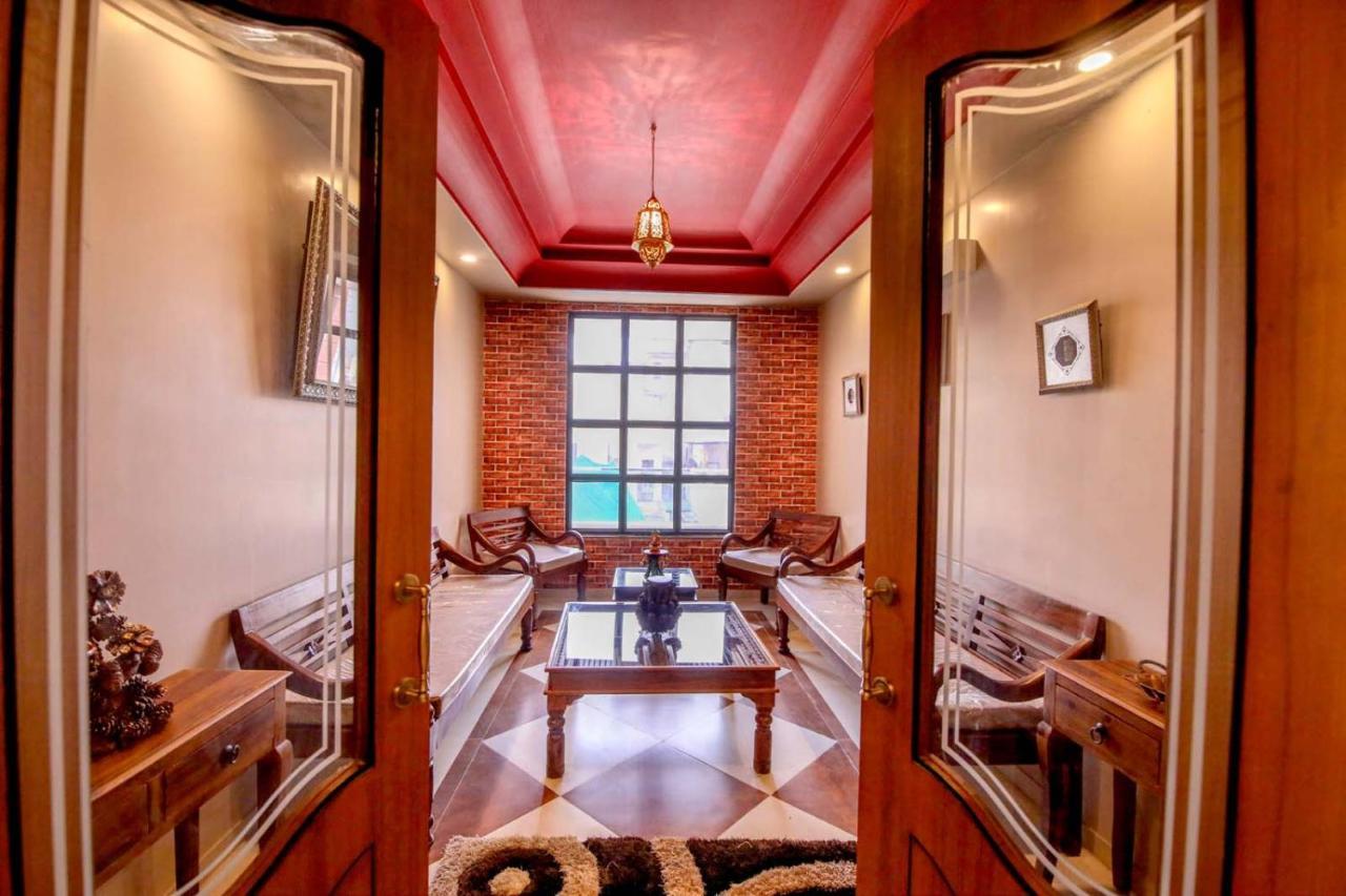 Gems Suites-a Boutique