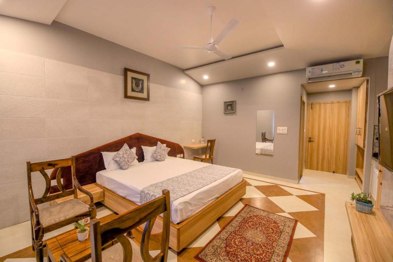Aparthotel Gems Suites-a Boutique *