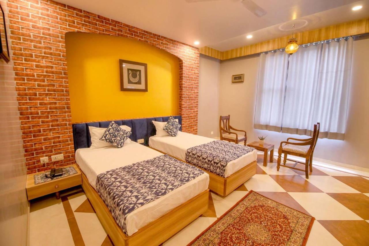 Gems Suites-a Boutique