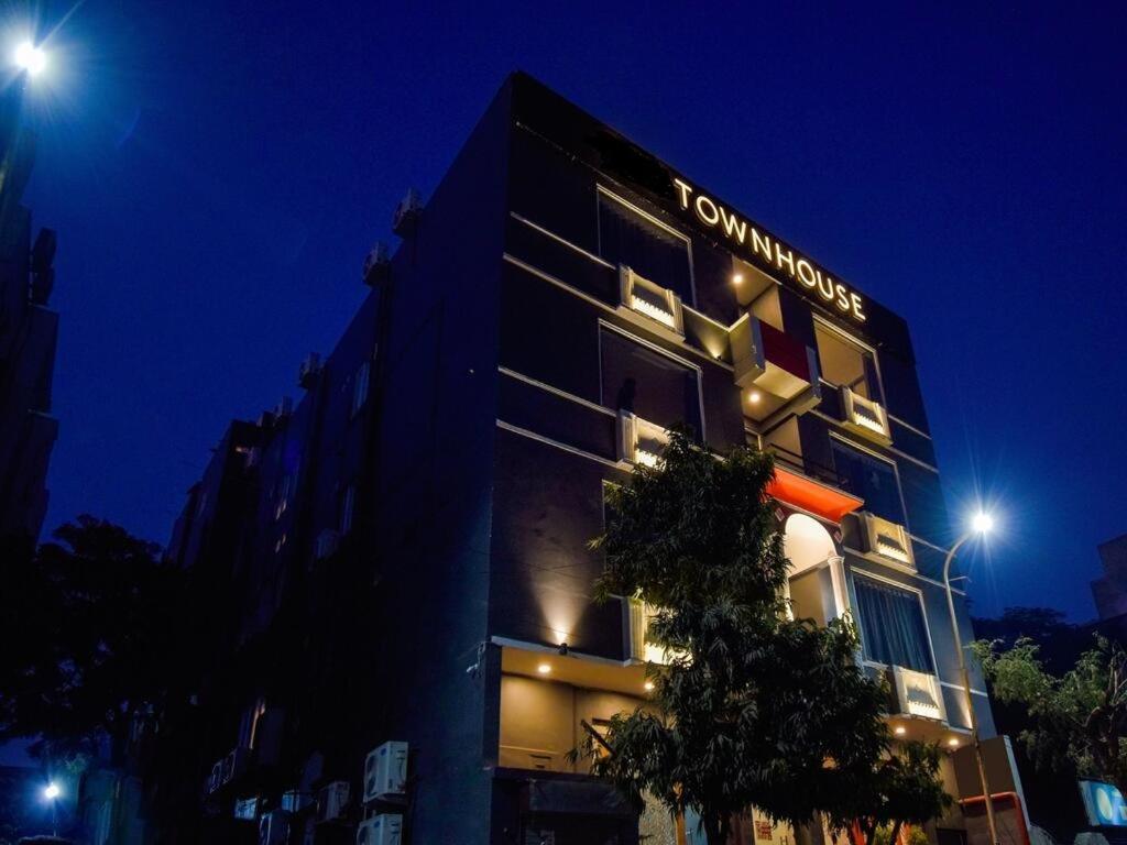 Vertigo By Park Tree 3* Jaipur