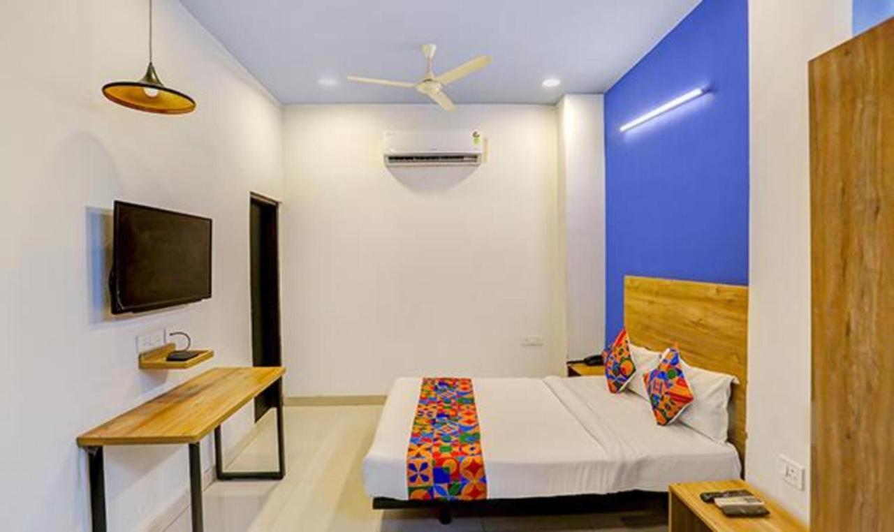 Fabhotel Grand Capitol Jaipur
