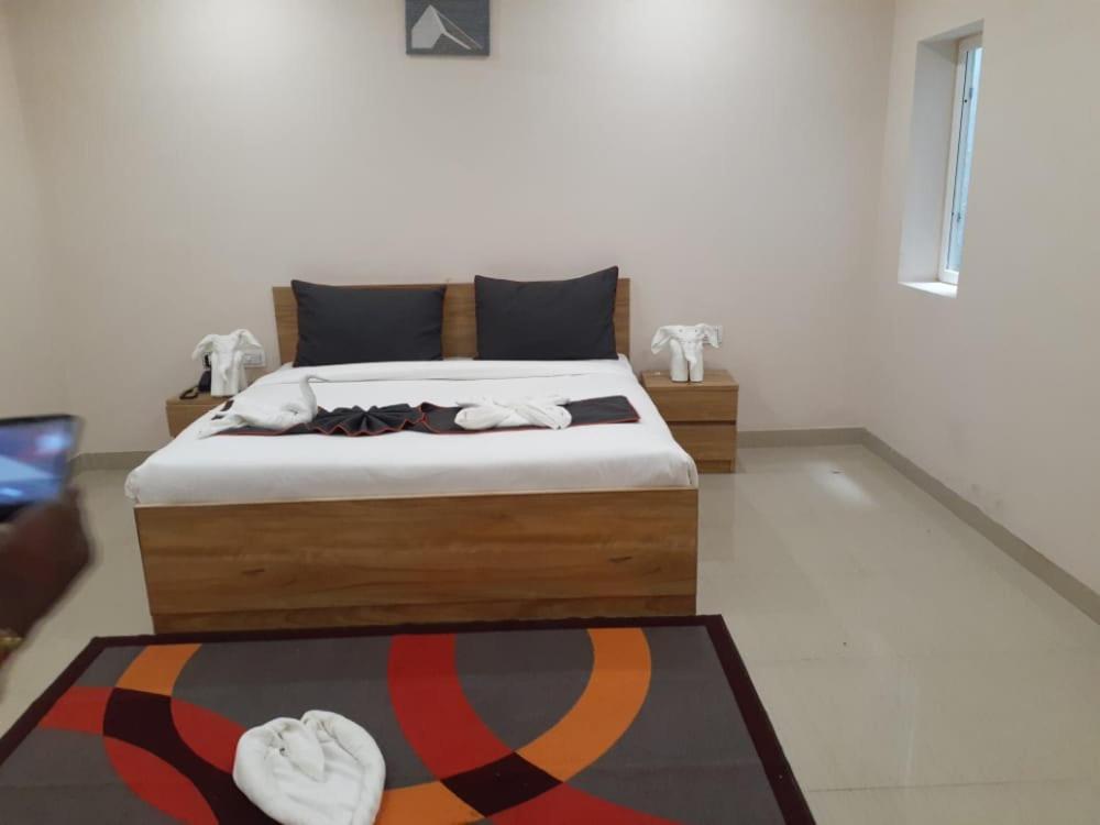 Bhanwar Niwas Hotel