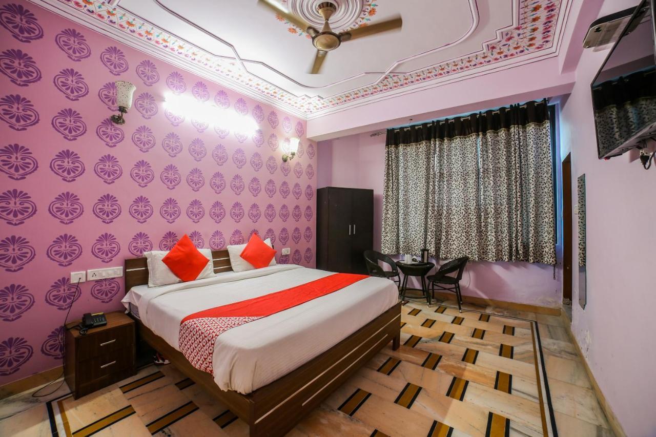 Hotel Collection O 36316 Hotel White Palace