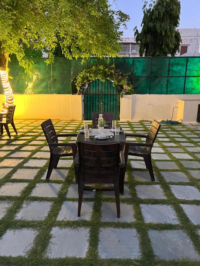 Ivory Hostel