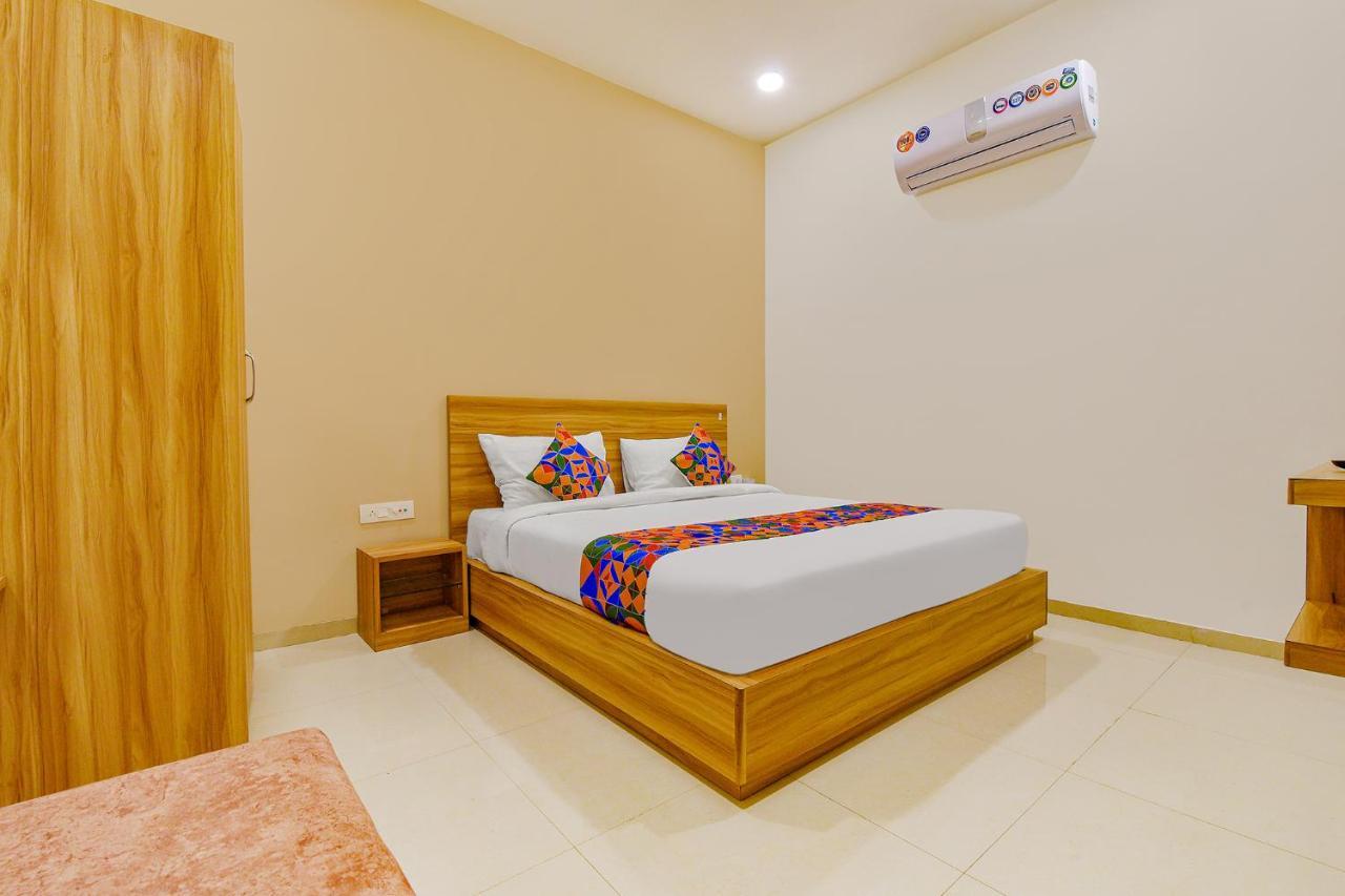 Fabhotel Prime Oxus 3*