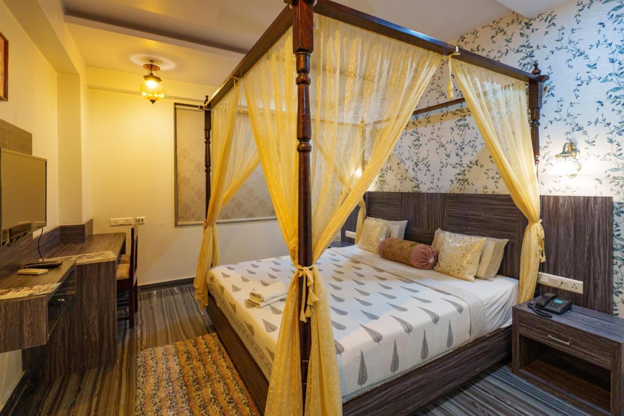 Trimrooms Mount Blue Hotel Jaipur