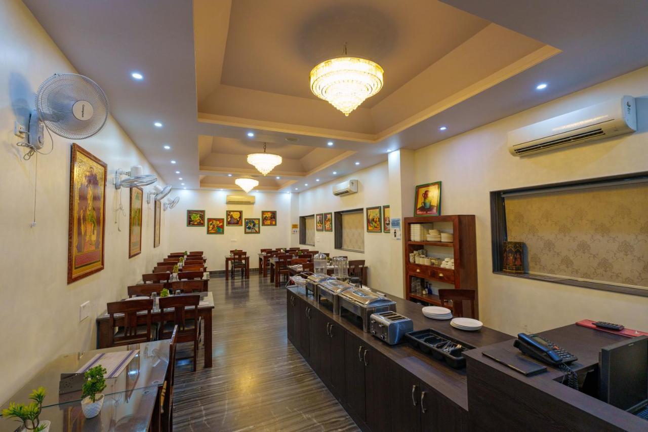 Trimrooms Mount Blue 3* Jaipur