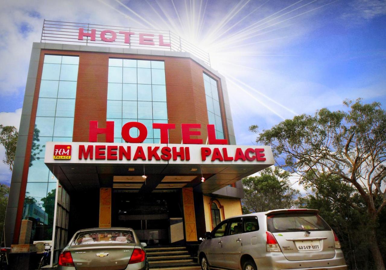 Meenakshi Palace